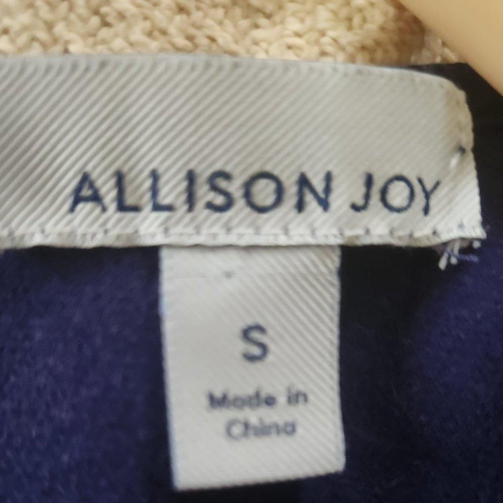 Blue Top - Picture 4 of 4
